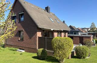 Haus kaufen in 23730 Neustadt, 4½-Zi.-EFH mit großem Hobbyraum, Garage, Gartenhäuschen u. großzügigem Garten in Neustadt zu kaufen!