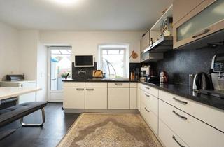 Mehrfamilienhaus kaufen in 86153 Innenstadt, Mehrfamilienhaus mit 10 Garagen in zentraler Lage von Augsburg