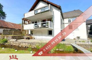 Haus kaufen in 54429 Mandern, Weitläufiges, einzugsbereites Familienidyll mit Traumgarten und Bachlauf – 3 Balkone, Garage, Ausbau