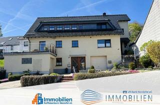 Haus kaufen in 53949 Dahlem, Ihr neues Zuhause mit Perspektive: Modernisiertes Zweifamilienhaus, großer Garten und beste Anbindun