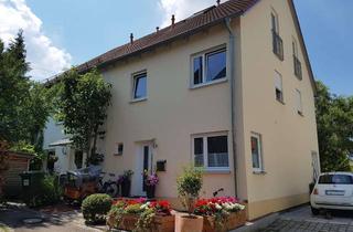 Doppelhaushälfte kaufen in 93053 Oberisling-Graß, Schöne und geräumige Doppelhaushälfte im Regensburger Süden!