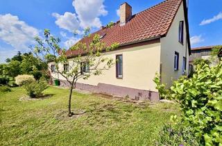 Bauernhaus kaufen in 16306 Casekow, Der Traum vom Bauernhof - Wohnhaus, Nebengelasse, viel Land!