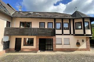 Haus kaufen in 63872 Heimbuchenthal, Einfach riesig ... Großzügiges Ein- oder Mehrgenerationenhaus!