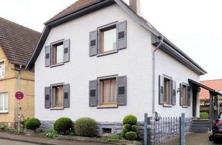 Einfamilienhaus kaufen in 76275 Ettlingen, Charmantes Einfamilienhaus mit großem Garten in ruhiger Lage von Ettlingenweier