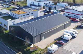 Gewerbeimmobilie mieten in Memmelers Wiese 12, 72793 Pfullingen, Lagerhalle * Stützenfrei * knapp 4-7 m Höhe * 2 Tore