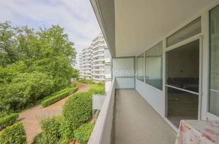 Anlageobjekt in 51429 Bergisch Gladbach, Kapitalanlage: vermietete 4-Zimmer-Balkonwohnung mit Stellplatz / saniert + gepflegt