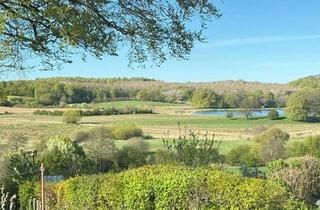 Grundstück zu kaufen in 23701 Eutin, Bauplatz in rückwärtiger Lage mit seitlichem Seeblick auf den Sibbersdorfer See