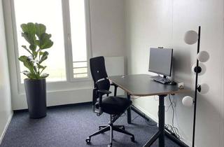 Büro zu mieten in Zeppelinstraße 18a, 82205 Gilching, Modern eingerichtetes Einzelbüro mit Flughafenblick in Oberpfaffenhofen