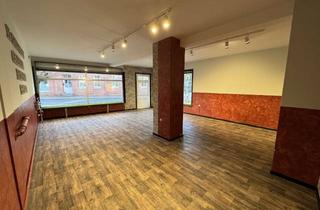 Gewerbeimmobilie mieten in Neue Straße 10, 26826 Weener, Vielseitiges Gewerbe zentral in Weener: Ausstellungsfläche mit großer Fensterfront