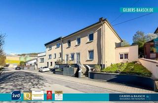 Haus kaufen in 54441 Wellen, Wellen: Wohn- und Geschäftshaus mit vier Wohnungen, einer Gewerbeeinheit und mehreren Garagen
