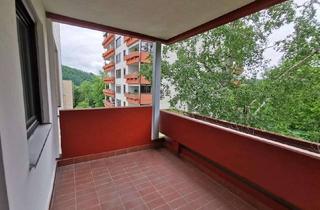 Wohnung kaufen in 94032 Innstadt, Stadtwohnung mit Ausblick ins Grüne, 2 Zimmer, ruhige Lage in der Passauer Innstadt