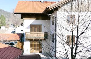 Wohnung kaufen in 83661 Lenggries, Große Split-Level-Wohnung (6 Räume) mit Garten und Bergpanorama