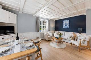 Wohnung kaufen in 25980 Sylt, Exklusive Erdgeschosswohnung unter Reet in Alt-Westerland