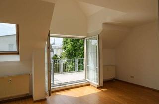 Wohnung kaufen in 61118 Bad Vilbel, Charmante Maisonettewohnung mit Süd-Balkon, DG & TG-Stellplatz in ruhiger Lage