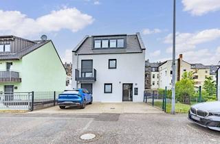 Wohnung kaufen in 51103 Höhenberg, Neuwertige, energieefiziente Dachgeschoss-Maisonette-Wohnung