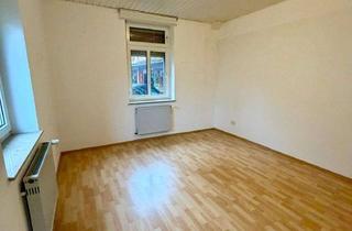 Wohnung mieten in Alt-Erlenbach 69, 60437 Nieder-Erlenbach, Großzügige 3,5 Zimmer Wohnung im Erdgeschoss in Nieder-Erlenbach, Achtung, Durchgangszimmer!