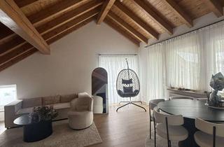 Wohnung mieten in 89584 Ehingen, Stilvolle 3,5-Zimmer-Wohnung mit Holzbalken, Galerie-Feeling & Terrasse