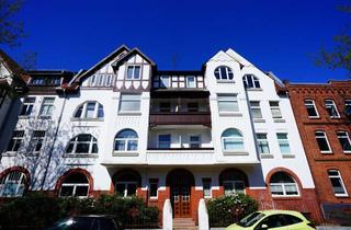 Wohnung mieten in Moltkestraße 10, 24768 Rendsburg, Große, besonders schöne 3 Zimmer-Altbauwohnung in Rendsburg mit Balkon!