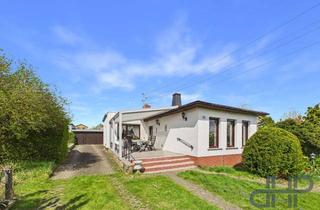 Einfamilienhaus kaufen in 39122 Salbke, Charmantes Einfamilienhaus mit großem Grundstück, Pool, Sauna, Doppelgarage und Ausbaureserven