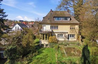 Villa kaufen in 89231 Neu-Ulm, Imposante Stadtvilla im Dornröschenschlaf