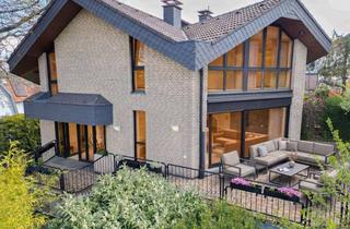 Doppelhaushälfte kaufen in 58644 Iserlohn, Lichtdurchflutete Doppelhaushälfte mit Einliegerwohnung und Wellnessbereich in Iserlohn