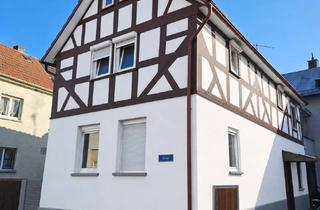 Haus mieten in 35444 Biebertal, Wohnen mit Charakter - Frisch kernsaniertes EFH. mit Wärmepumpe, Terrasse & Stellplatz etc.