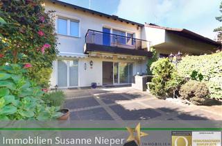 Haus mieten in 42653 Gräfrath, Bezaubernd in Solingen Gräfrath. Einfamilienhaus mit Terrasse, Teich und Garage.