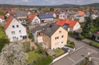 Haus kaufen in 96173 Oberhaid, Oberhaid - Attraktives Dreiparteienhaus mit großzügigem Grundstück in Oberhaid