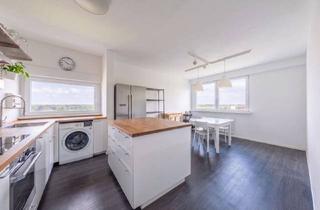 Wohnung kaufen in 44329 Dortmund, Dortmund - Großzügiges Raumwunder: gepflegte 5-Zimmer-Wohnung mit zwei Loggien und Garage