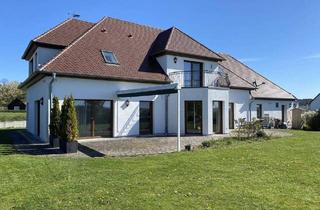Einfamilienhaus kaufen in 91567 Herrieden, Herrieden - Exklusives Wohnen in ruhiger Ortsrandlage