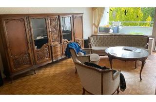 Wohnung kaufen in 47441 Moers, Moers - 4-Zimmer Wohnung mit Loggia