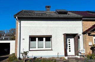 Doppelhaushälfte kaufen in 24768 Rendsburg, Rendsburg - Verkauf einer DHH mit Potenzial in ruhiger Lage am Kanal v privat