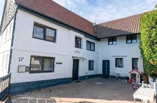 Haus kaufen in 74831 Gundelsheim, Gundelsheim - Zweifamilienhaus in Gundelsheim