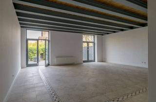 Wohnung kaufen in Ückendorfer Straße 237e, 45886 Ückendorf, Erstmalig am freien Markt... Wohnen auf einem traumhaften Grundstück mit eigener Terasse und Garten!