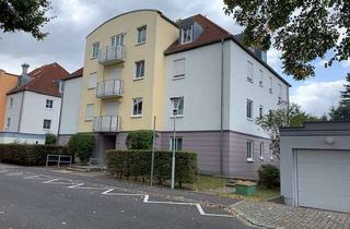 Wohnung kaufen in Romerstraße, 01640 Coswig, Attraktive 3-Zimmer-Maisonette im Dachgeschoss mit Balkon in Coswig!