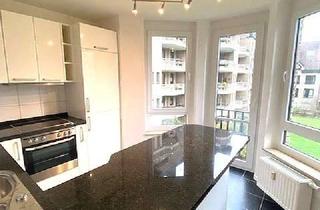 Wohnung mieten in Niederkasseler Kirchweg 48, 40547 Oberkassel, Stillvolle 2-Zimmer-Wohnung mit EBK in Düsseldorf-Niederkassel