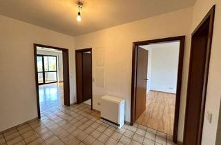 Wohnung mieten in Im Hopfengarten, 54295 Heiligkreuz, Hübsche 3 Zimmer Wohnung mit Balkon, Tiefgaragenstellplatz und Einbauküche