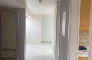 Wohnung mieten in 90453 Katzwang, Dachgeschoss-Studio-Wohnung Reichelsdorfer Keller