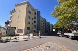 Wohnung mieten in Söderblomstr., 90439 Sündersbühl, Erstbezug durch Aufstockung - 01.09.2026! Tolle 4-Zimmer-Wohnung mit Terrasse und Blick ins Grüne