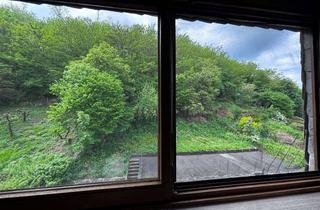 Wohnung mieten in Fluraustraße 48, 56567 Neuwied, Wohnen am Waldrand: 3 ZKB Dachgeschoss, 84 m² + Garage in Neuwied-Segendorf