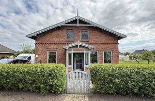 Einfamilienhaus kaufen in Am Deich, 25379 Herzhorn, Einfamilienhaus am Deich mit großem Garten, Garage & Klimaanlage – Herzhorn