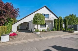 Einfamilienhaus kaufen in 41516 Grevenbroich, Charmantes Einfamilienhaus mit tollem Grundstück verspricht viel Sonne