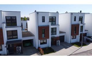 Haus kaufen in Dresdner Straße 13, 89269 Vöhringen, WOHNEN im Lilienthal Vöhringen! Neuwertiges Kettenhaus mit Highlights am Ortsrand gelegen