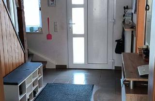 Haus mieten in 57612 Busenhausen, Doppelhaushälfte 130 qm 6ZK2B mit eigenem Gartenareal