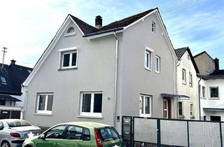 Haus mieten in Mainzer Str. 31, 63303 Dreieich, Klein, fein, voller Charme – liebevoll saniertes Wohlfühlhaus mit Kamin und Gartenidylle in Dreieich