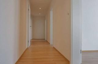 Wohnung mieten in Thüringer Str., 78048 Villingen-Schwenningen, Sanierte, helle 3,5 Zi.- Wohnung mit Küche und Balkon ab 01.08. zu vermieten