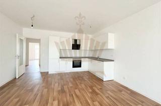 Wohnung mieten in 16321 Bernau, Großzügige 4 Zimmer Wohnung | moderne Einbauküche | Balkon | Süd-Loggia | in Bernau-Friedenstal