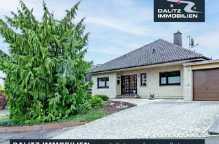 Einfamilienhaus kaufen in 53332 Bornheim, Bornheim / Waldorf - Attraktives Wohnhaus mit schöner Einliegerwohnung