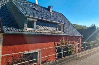 Haus kaufen in 57555 Mudersbach, Mudersbach - 2 Familienhaus, Renditeobjekt in Niederschelderhütte leer stehend