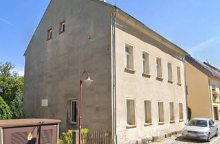 Mehrfamilienhaus kaufen in 02742 Neusalza-Spremberg, Neusalza-Spremberg - Sanierungsbedürftiges Haus auf 1444m2 großen Grundstück